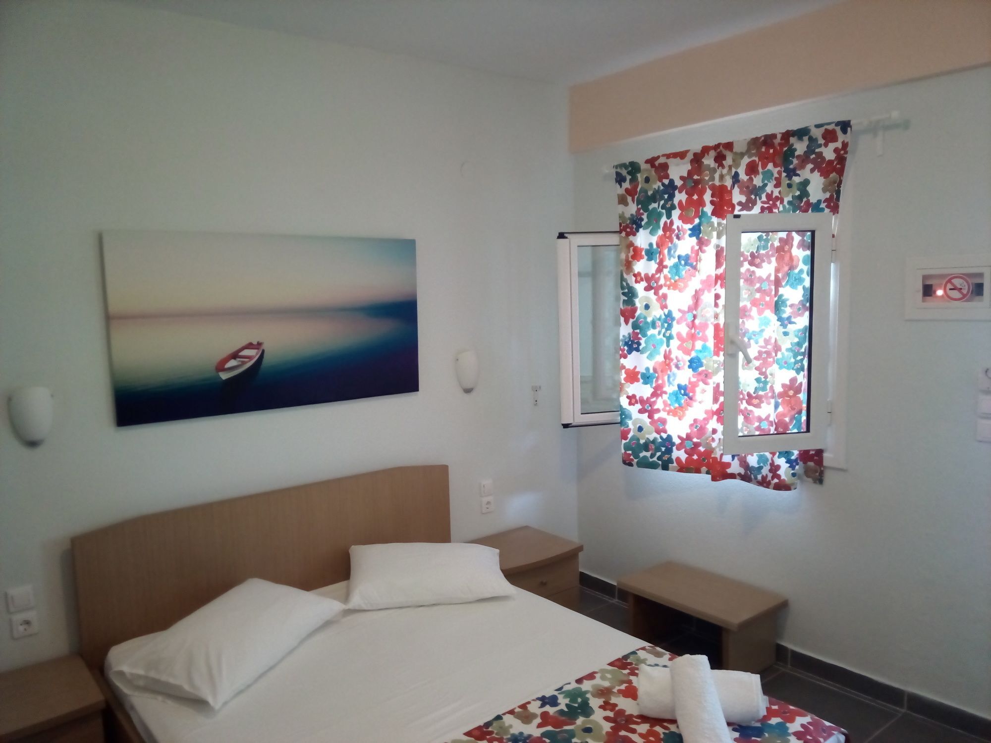 Nikos Apartments Ситония Екстериор снимка