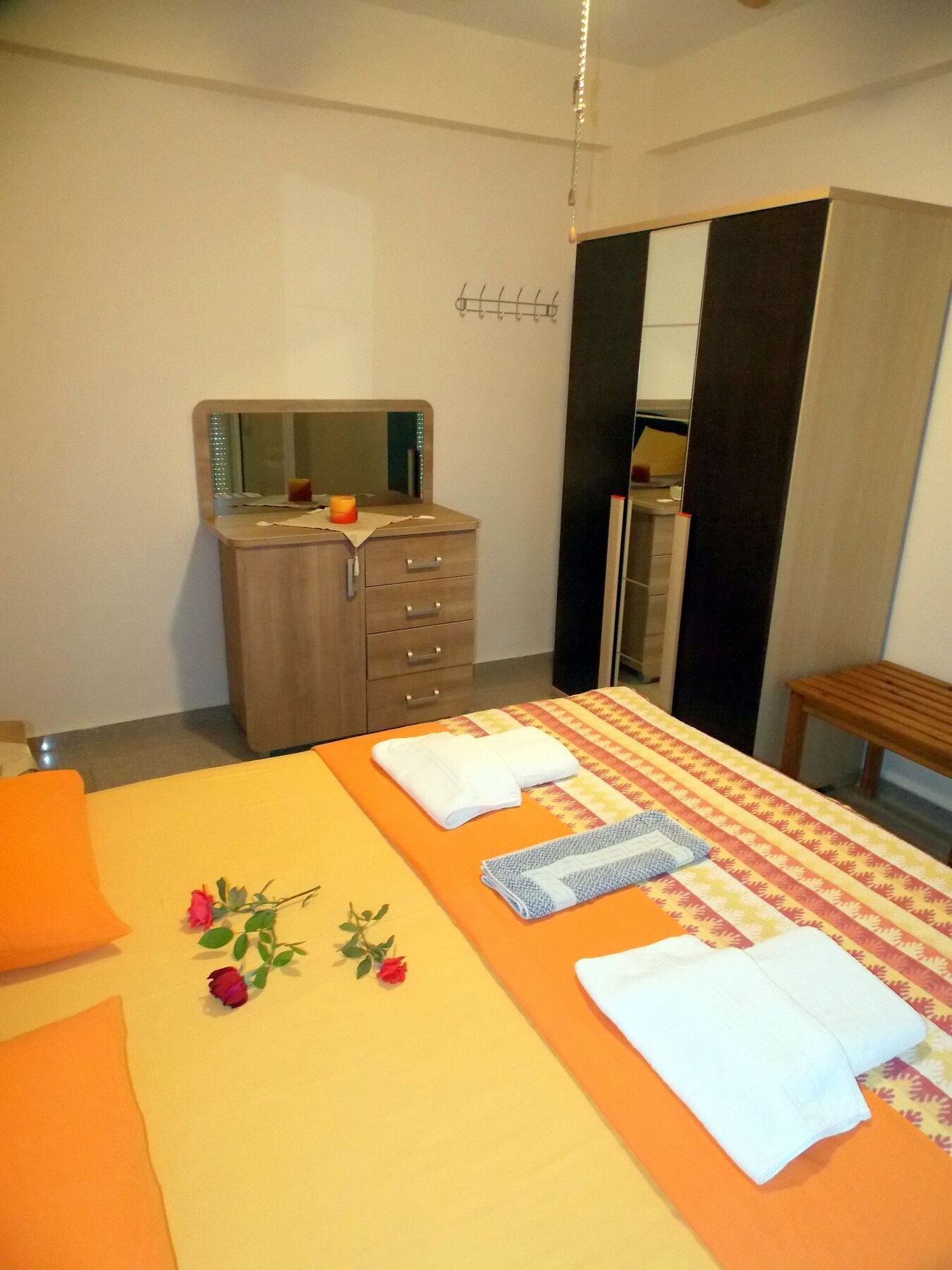 Nikos Apartments Ситония Екстериор снимка